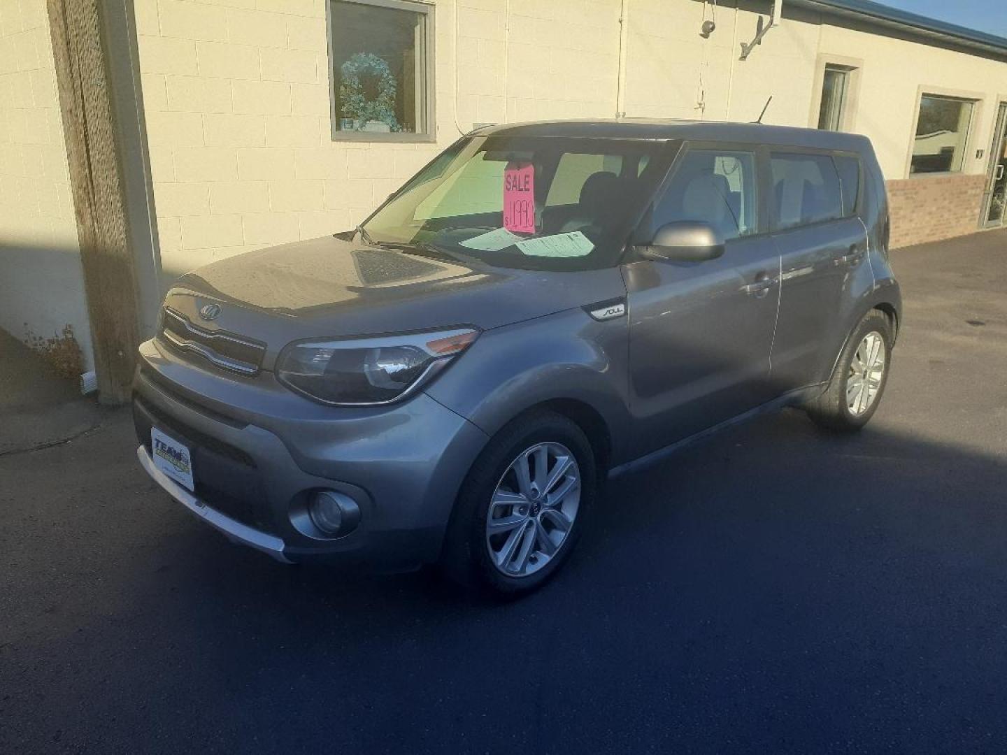 2018 Kia Soul + (KNDJP3A55J7) with an 2.0L L4 DOHC 16V engine, 6A transmission, located at 2015 Cambell Street, Rapid City, SD, 57701, (605) 342-8326, 44.066433, -103.191772 - Photo#2